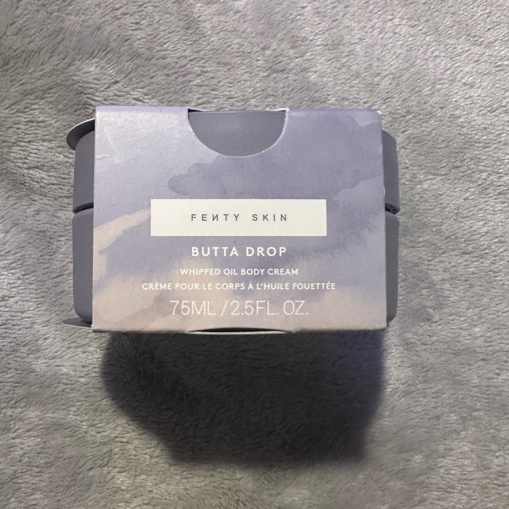 Fenty Beauty Butta Drop Body Cream in Gray